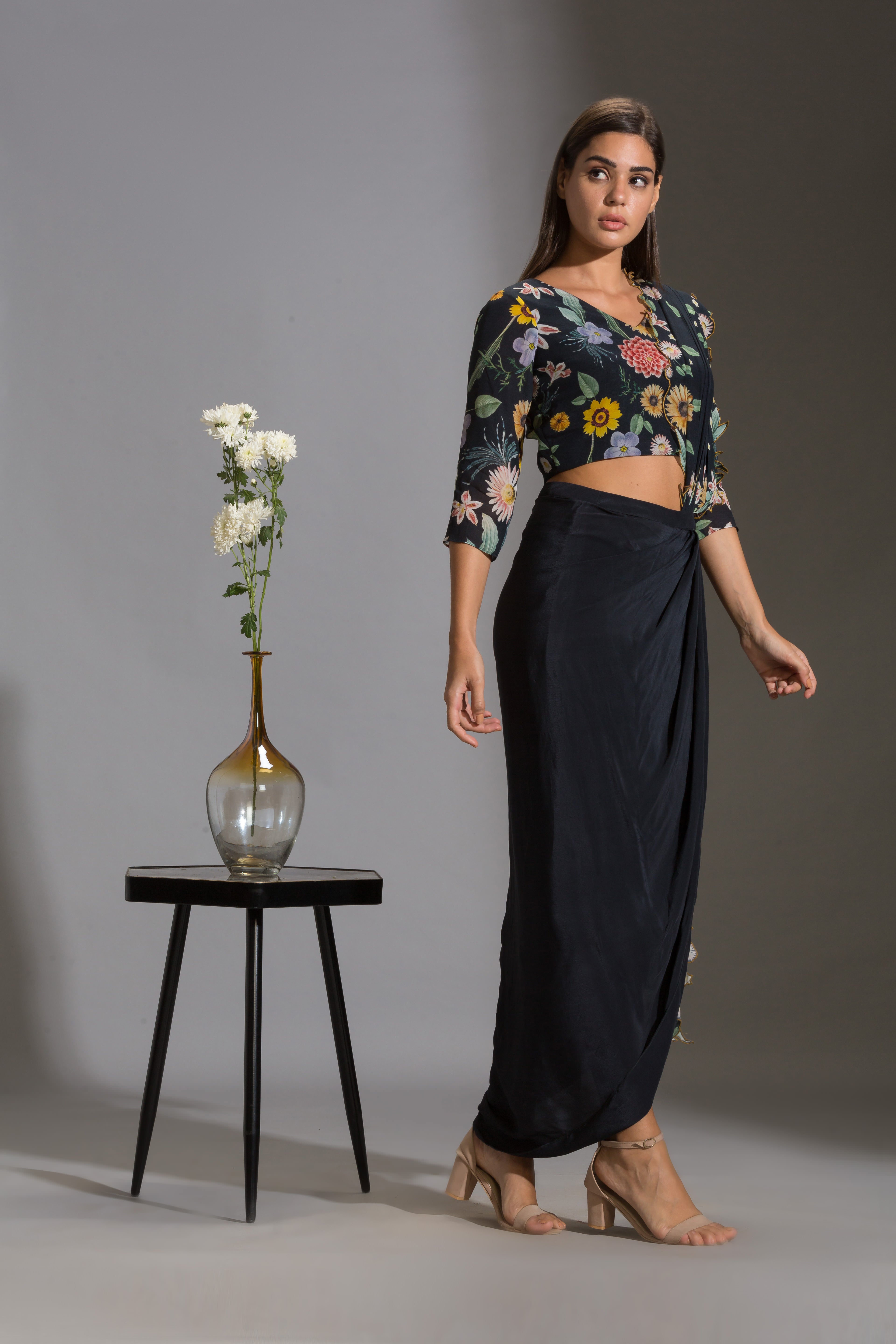 Gulista Floral Cutwork Pre Draped Saree