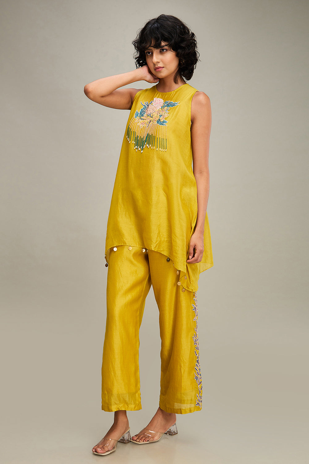 Zinnia Emebllished Kurta Set
