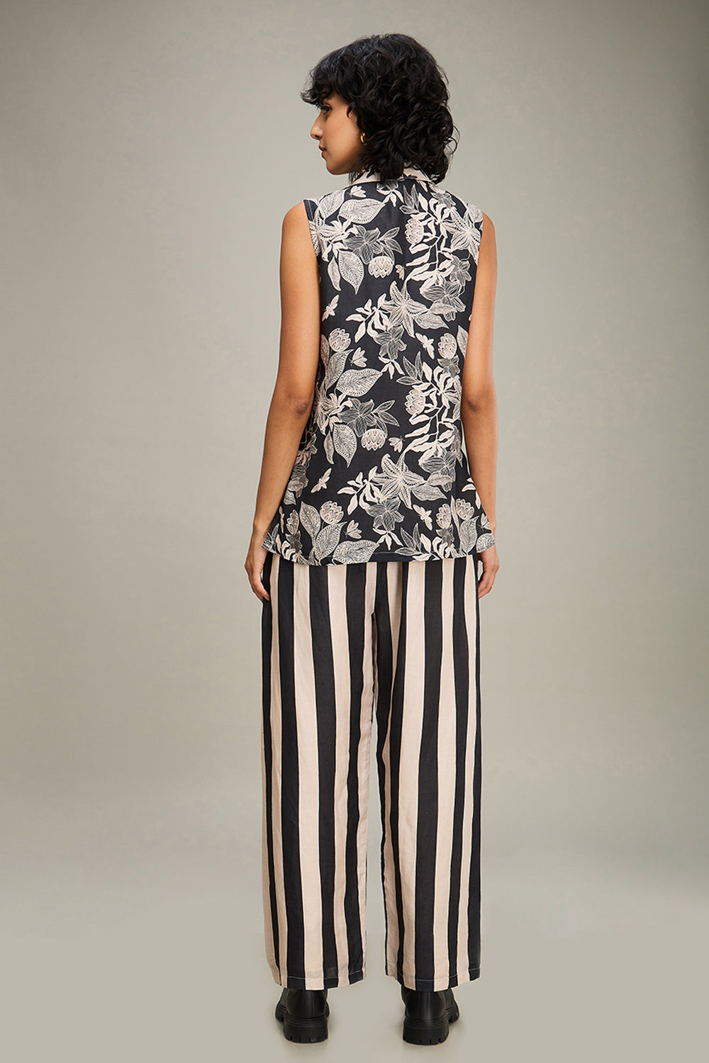 Off White Ahyana Printed Co-Ord Set