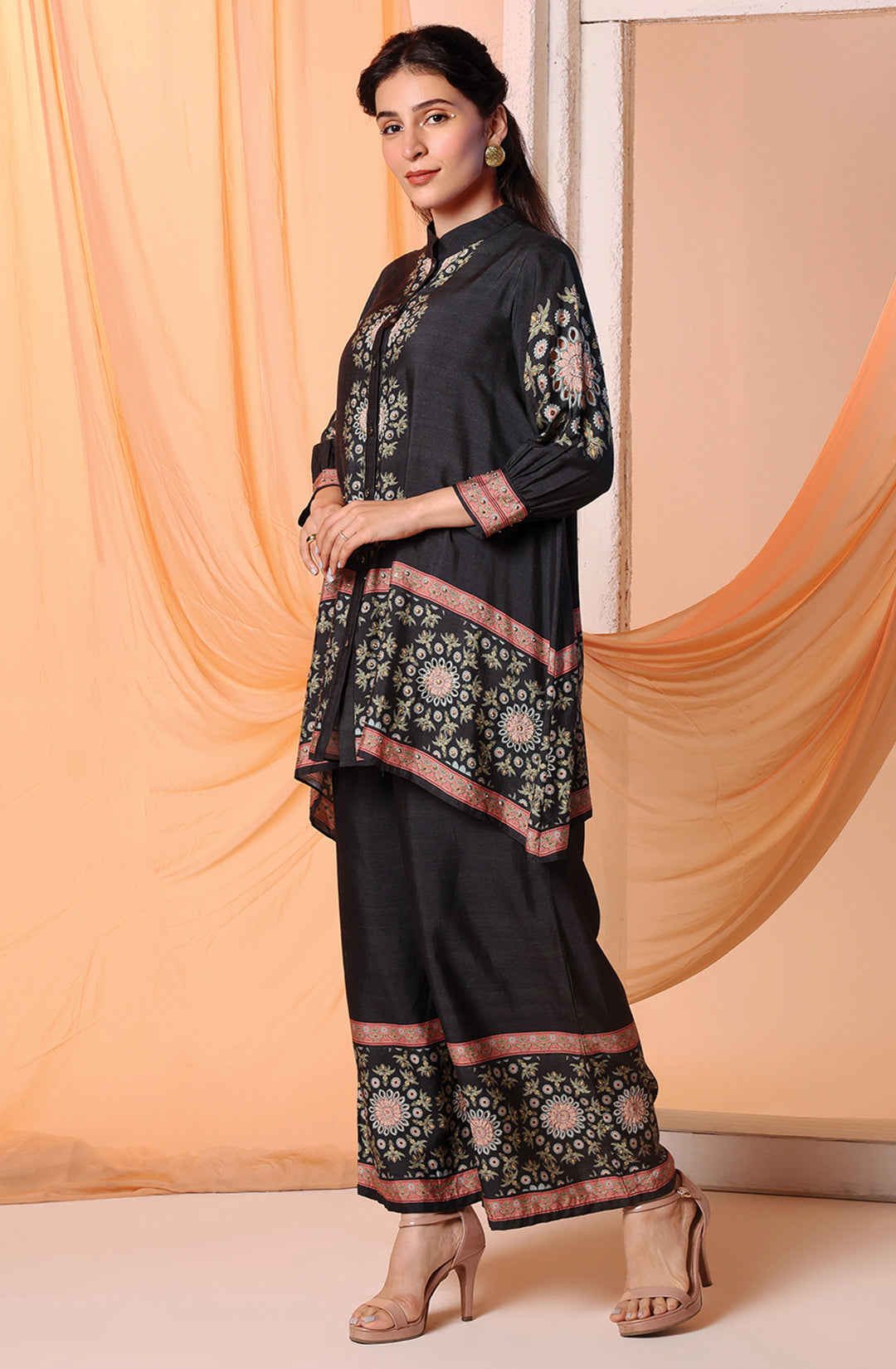 Raya Embellished Co-Ord Set with Gathered Sleeves