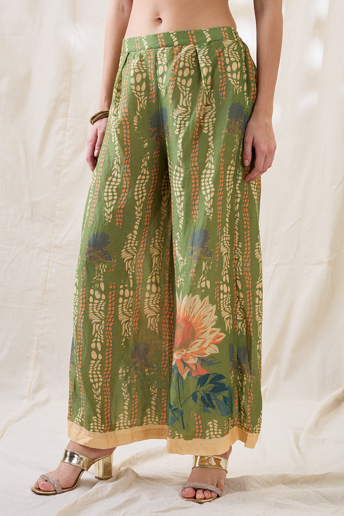 Ravya Embroidered co-ord set