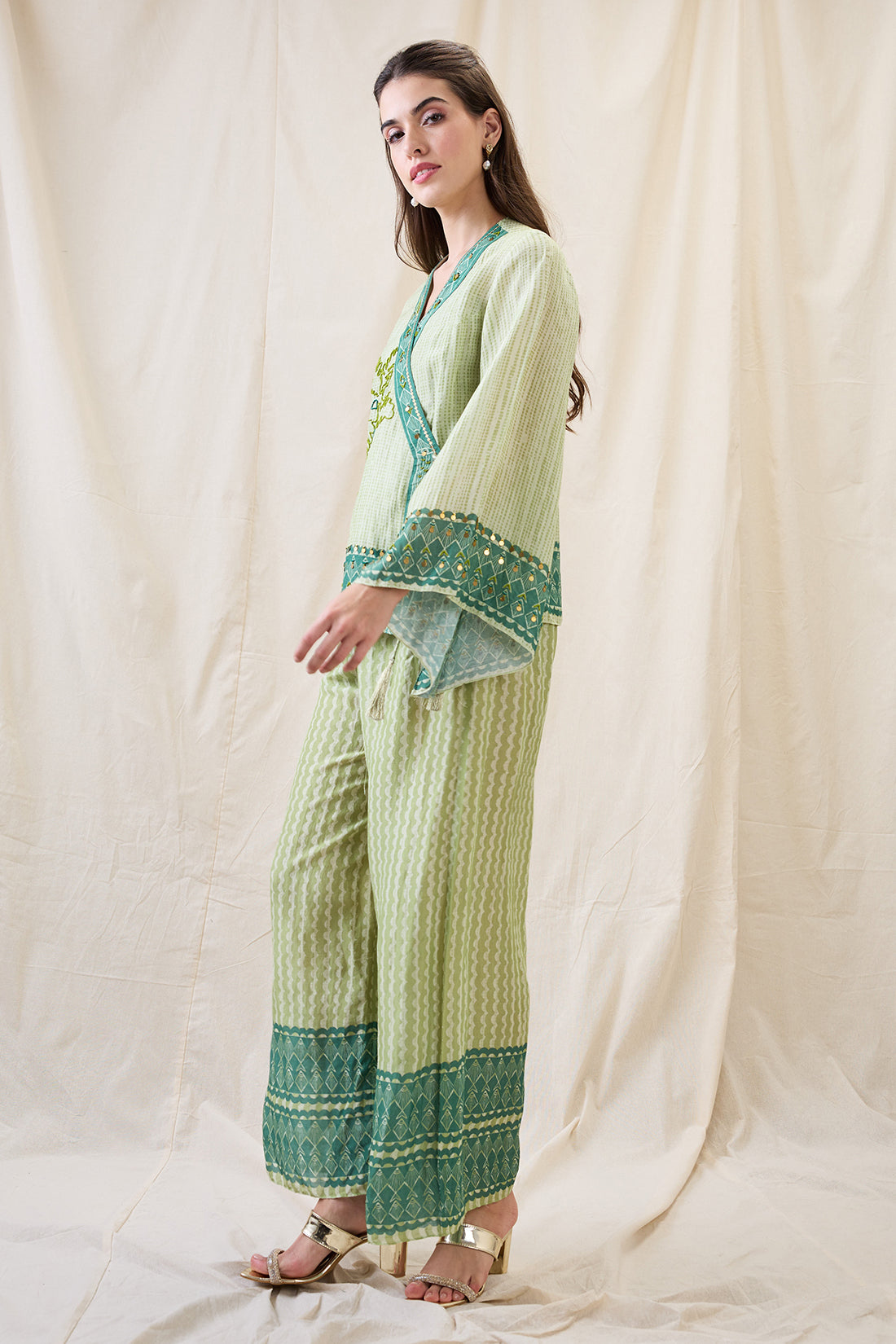 Noorani embellished angarkha set