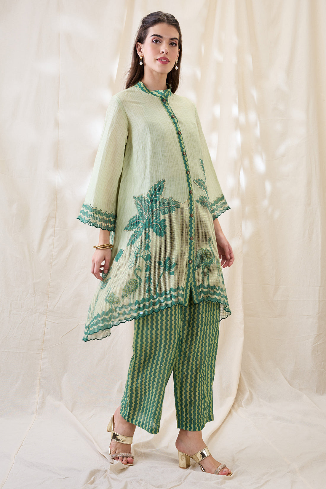 Noorani embellished kurta set