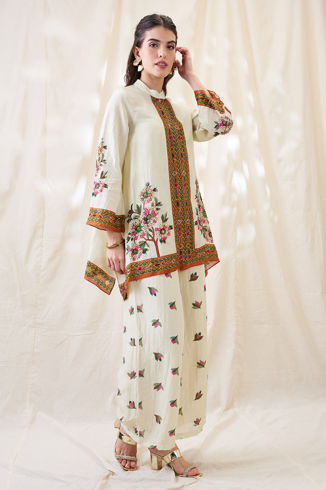 Gulzaar embroidered Kurta set
