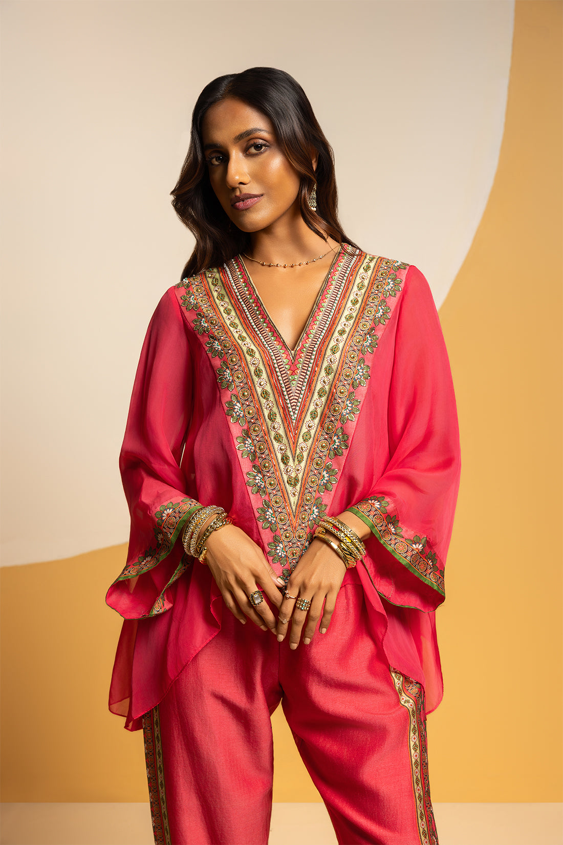 Taarani embellished V-neck co-ord set