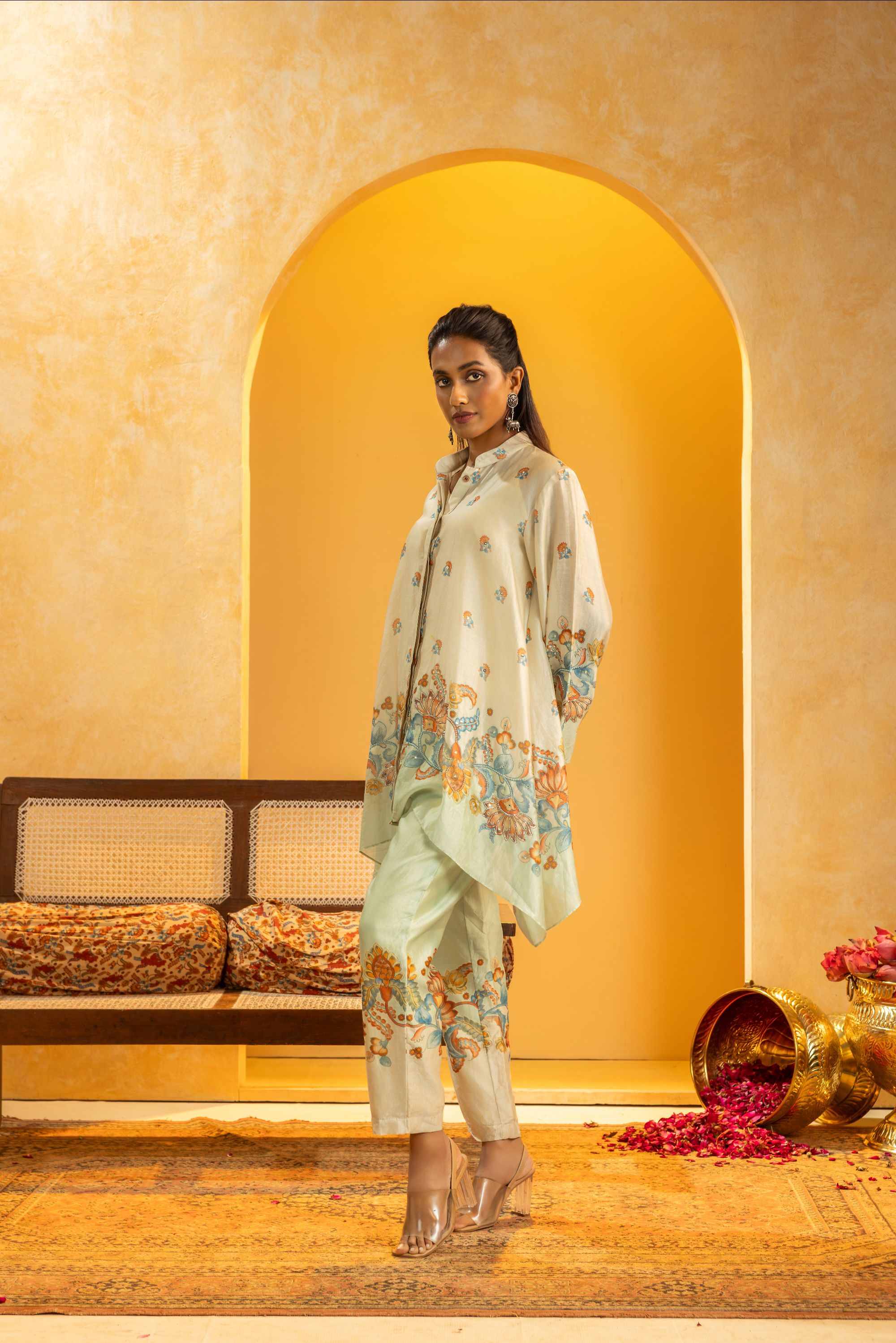 Rangtara embellished kurta set