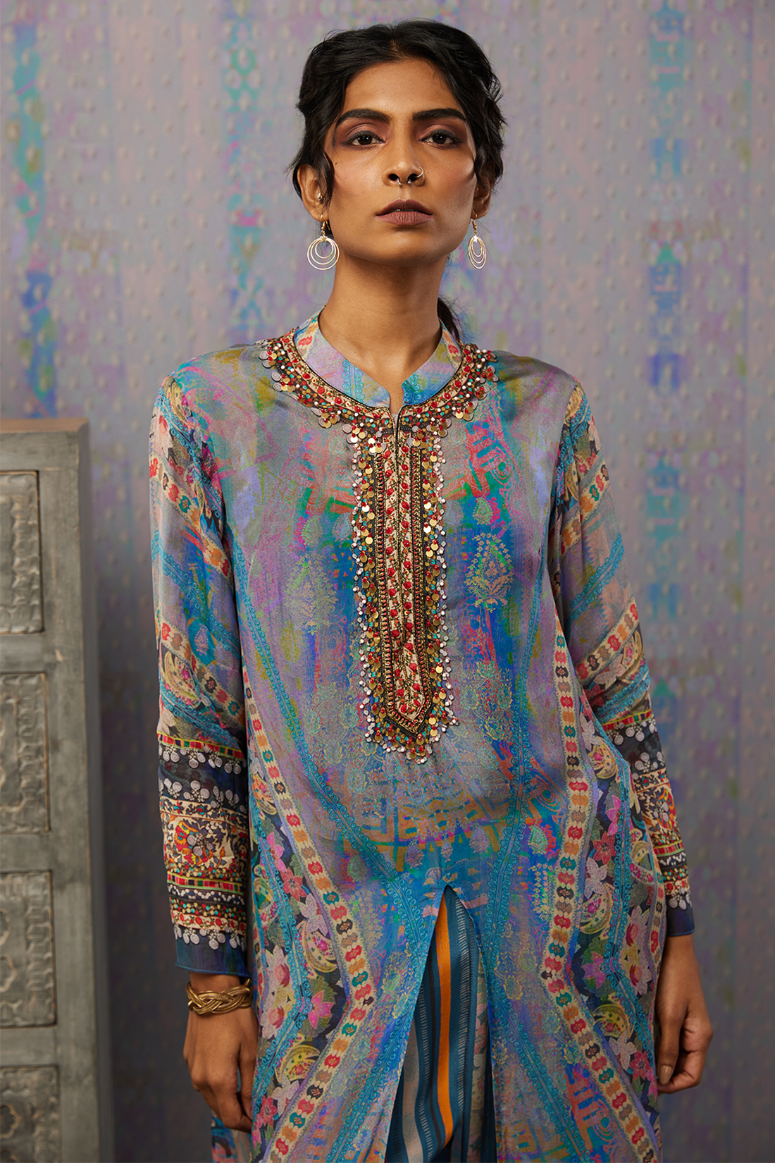 Ikaya Embroidered Kurta Set