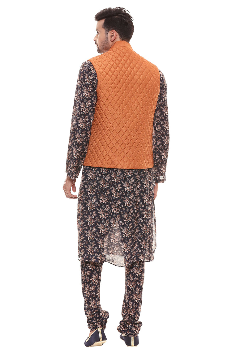 Applique Floral Kurta Set With Chudidaar And Quilted Sleeveless Jacket