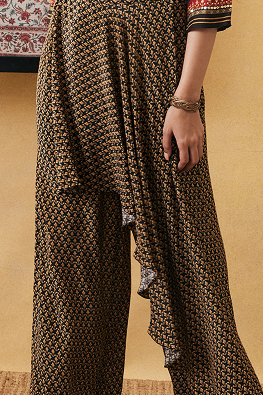 Zahra Embroidered Top With Drape Pants