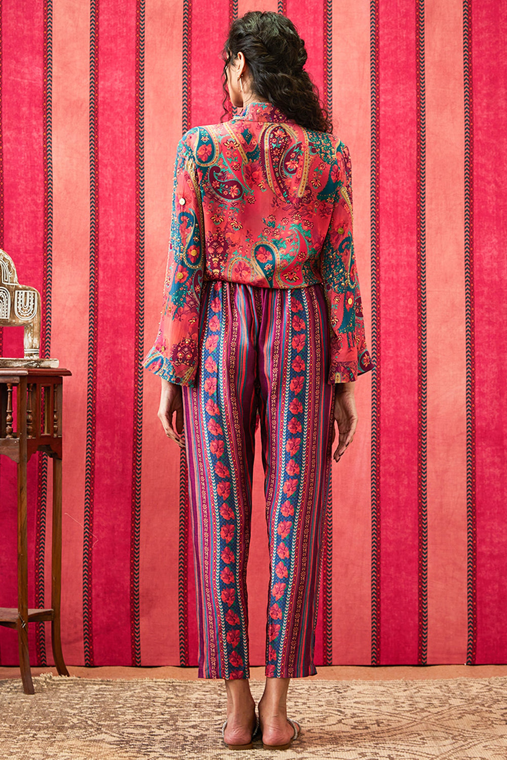 Qala Embellished Co-Ord Set