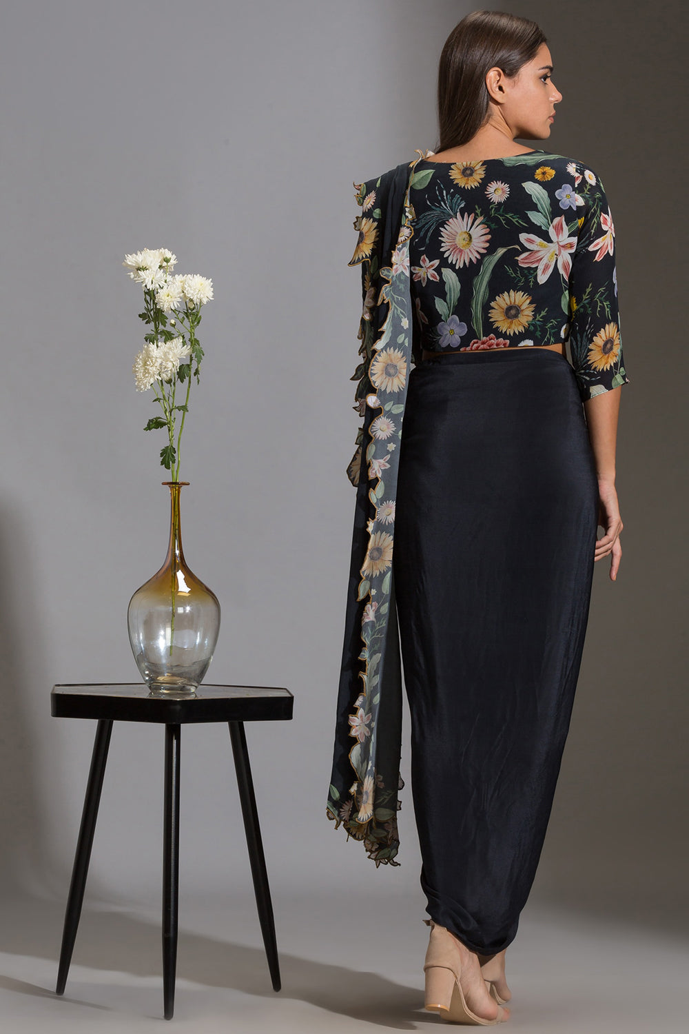 Gulista Floral Cutwork Pre Draped Saree