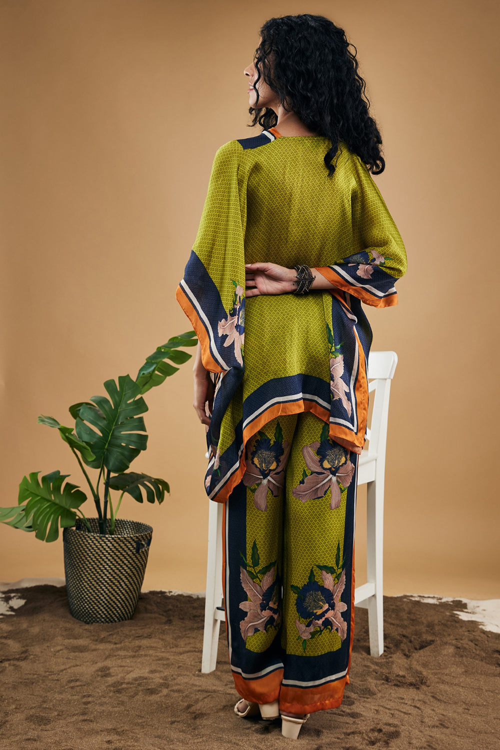 Green Orchid Bloom Printed Kimono Shirt With Pants
