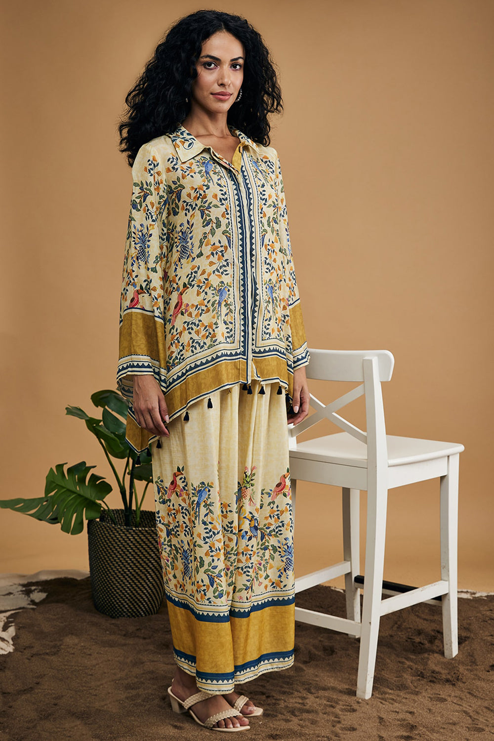 Bird And Tile Embellished Shirt With Pants