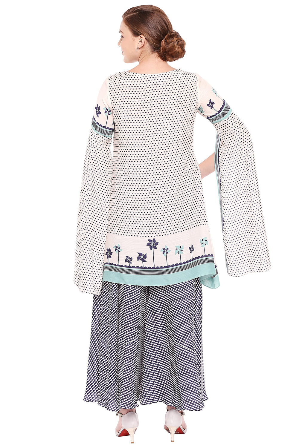 Printed Kurti With Long Sleeves Paired With Flared Palazzos