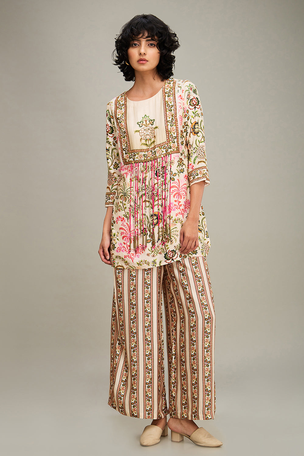 Mehr Embellished Kurta Set