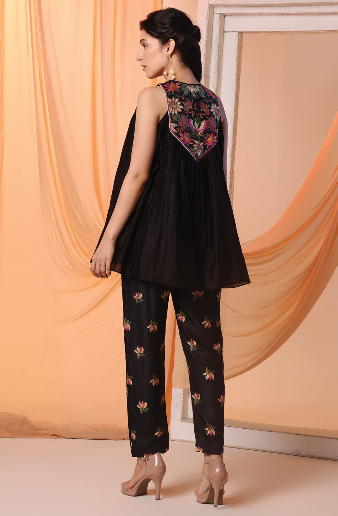 Aarani Embroidered Co-Ord Set