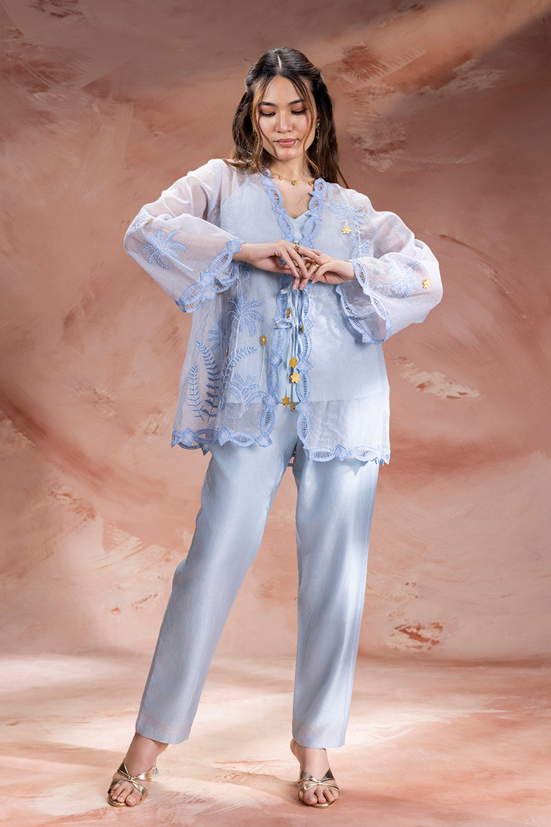 Alisa Embroidered Tie-Up Detailed Top With Pants
