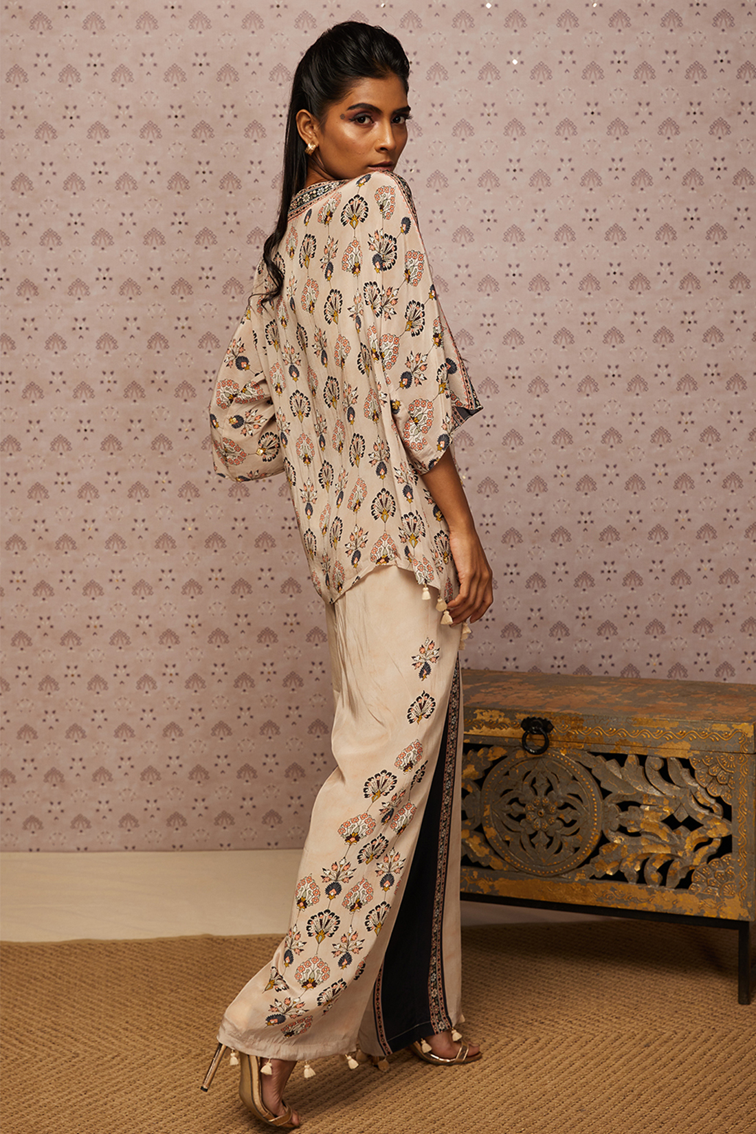 Sarouk Embroidered Co-Ord Set