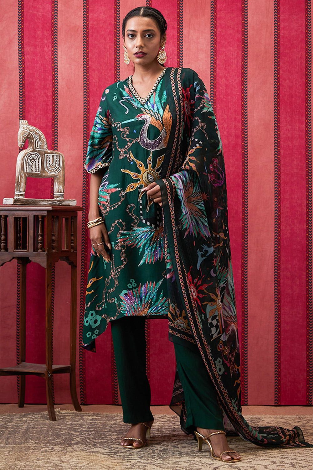 Aisha Embroidered Kurta Set