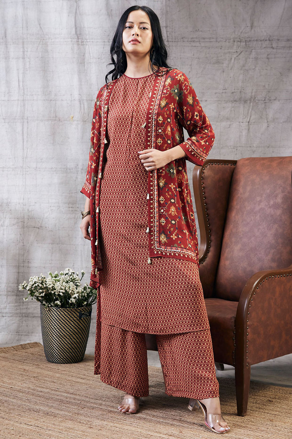 Zahra Printed Kurta Set With Jacket